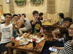 老城镇烧烤加盟,学烧烤技术,开烧烤店多少钱疯狂烤翅加盟
